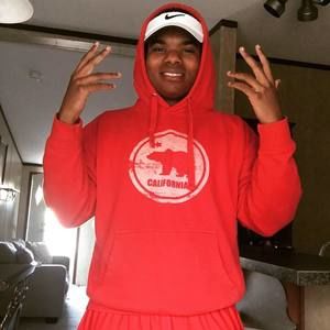 Meet your Posher, Johnathan